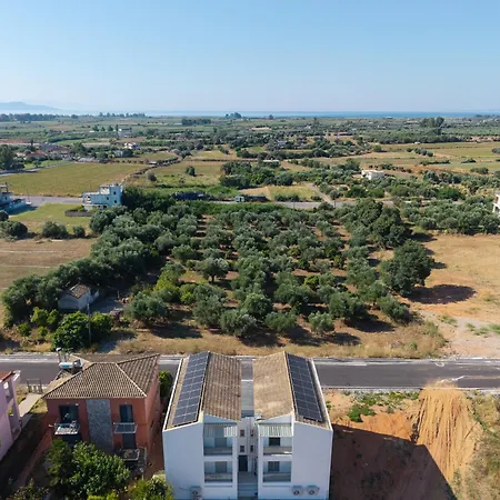 Kleopatra Homes - Napoleontos Aparthotel 3*